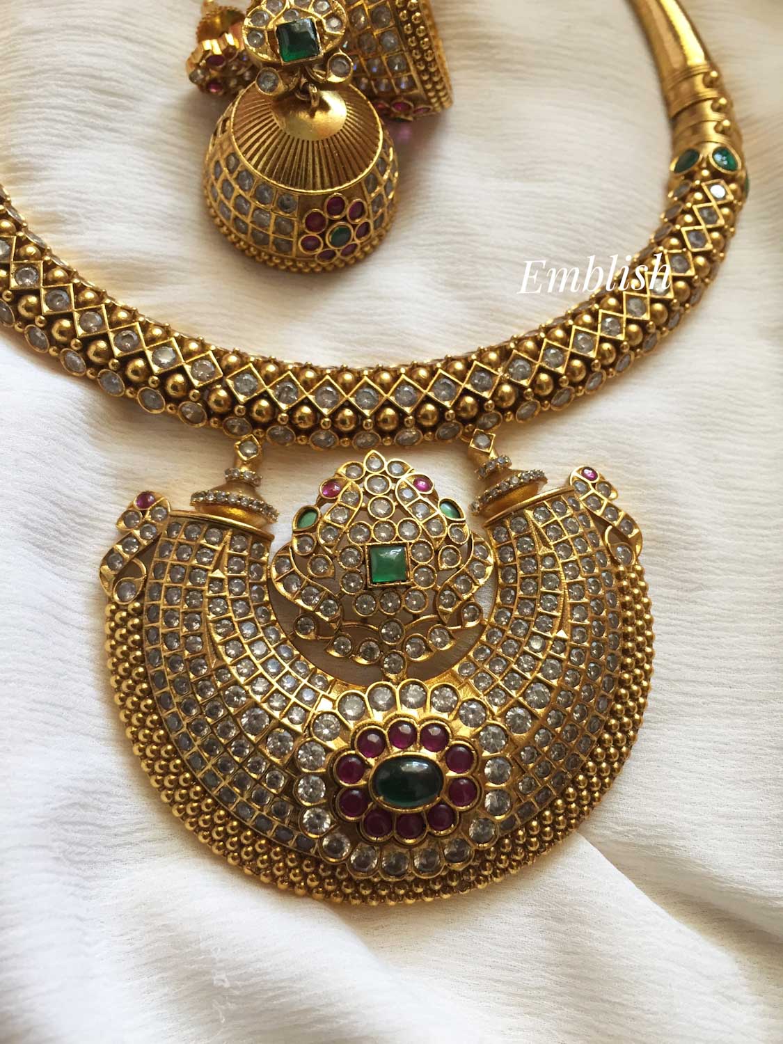 Ad stones Embedded  grand hasli neckpiece 